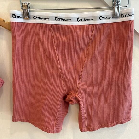 Zyia Active Dark Peony Banded Bra and Brief Set - Picture 6 of 10